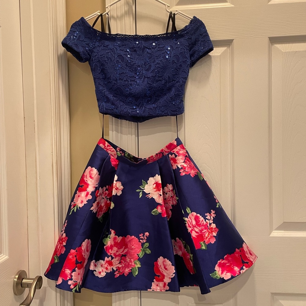 Size 0 dress